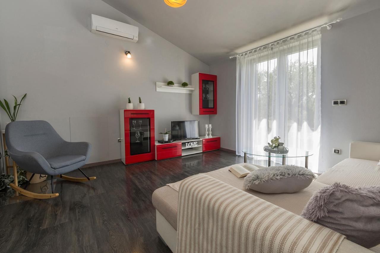 Casa Romantica Воднян Экстерьер фото